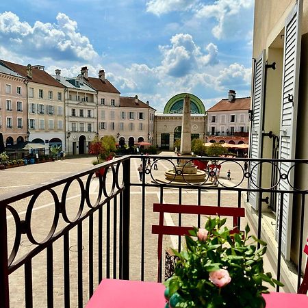 Appt Vue Place De Toscane - 4Min Disneyland-Paris Serris Luaran gambar