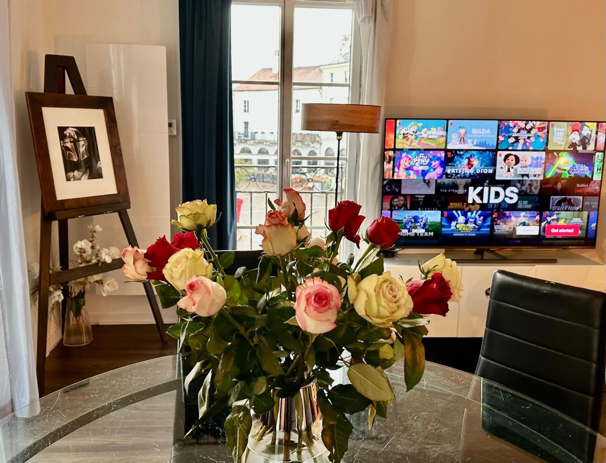 Appt Vue Place De Toscane - 4Min Disneyland-Paris Serris Luaran gambar