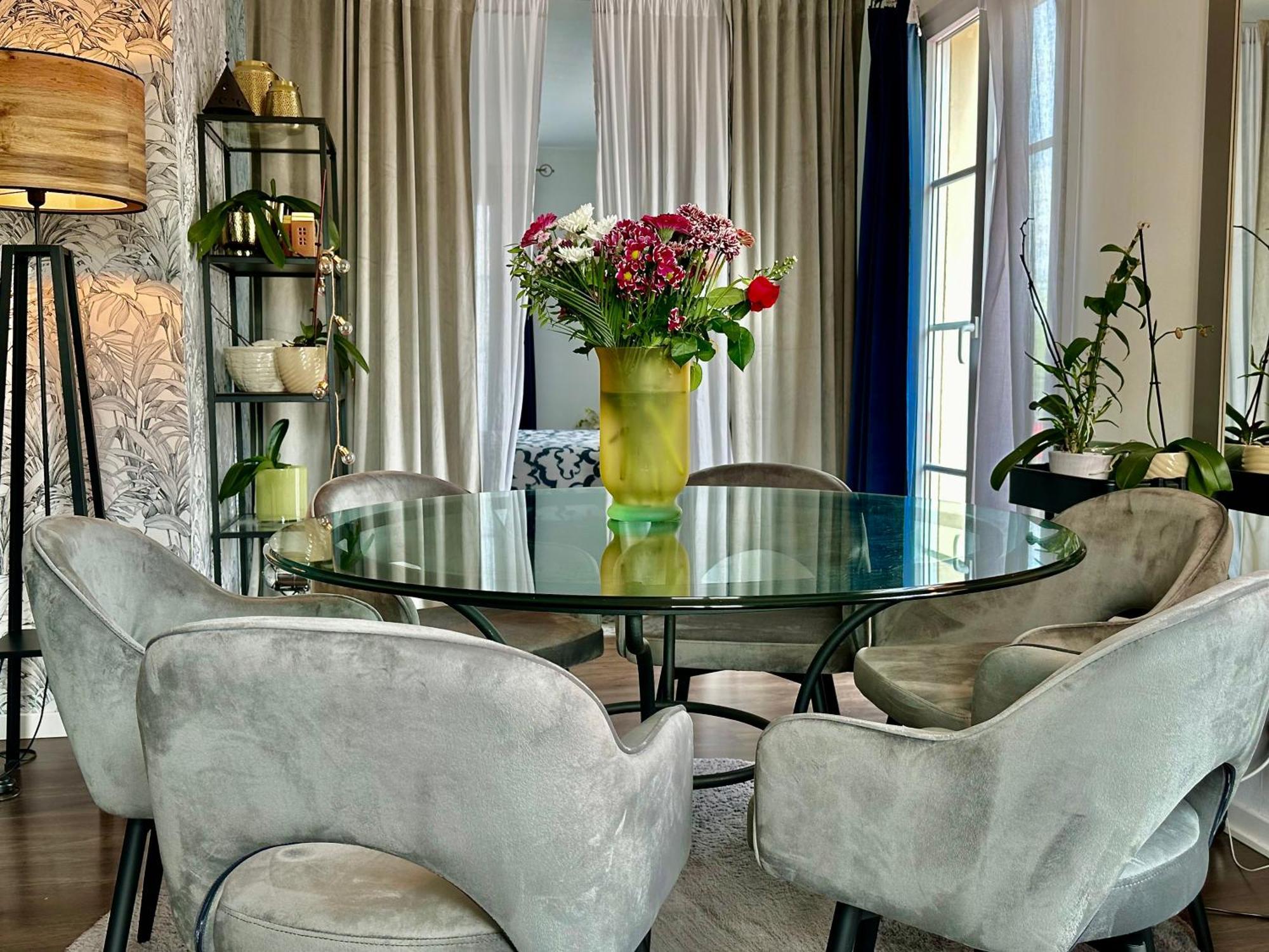 Appt Vue Place De Toscane - 4Min Disneyland-Paris Serris Luaran gambar